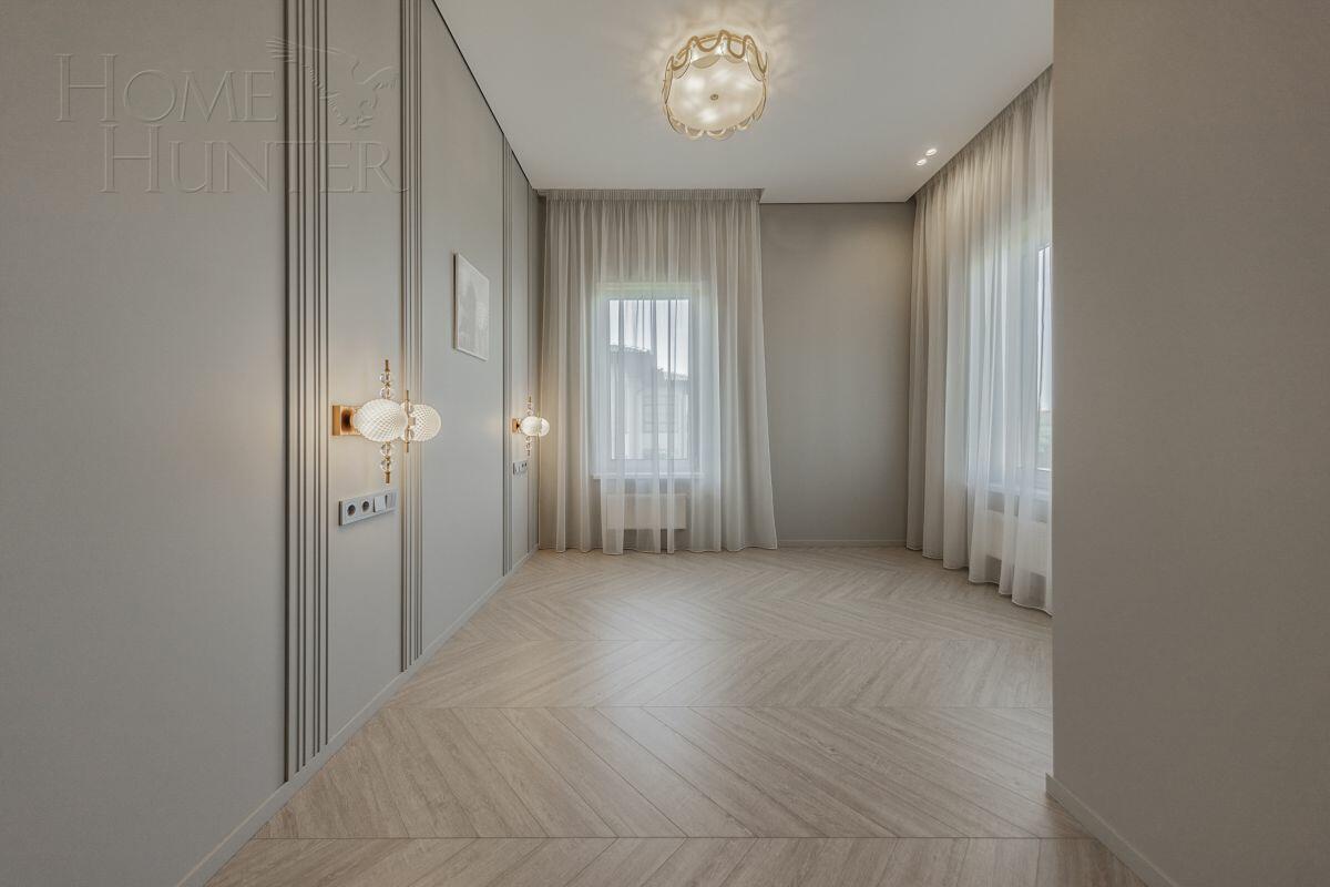 2-этажный коттедж 250 м² с отделкой