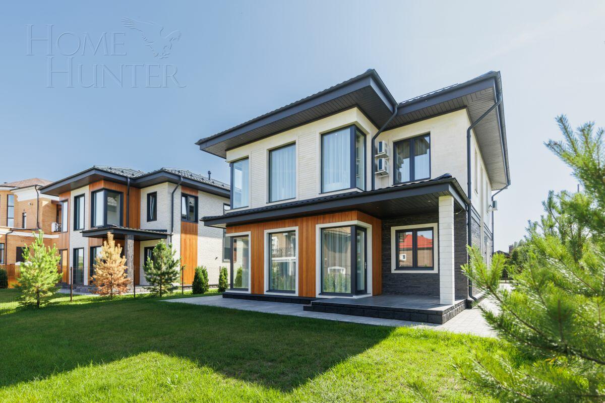 2-этажный коттедж 250 м² с отделкой