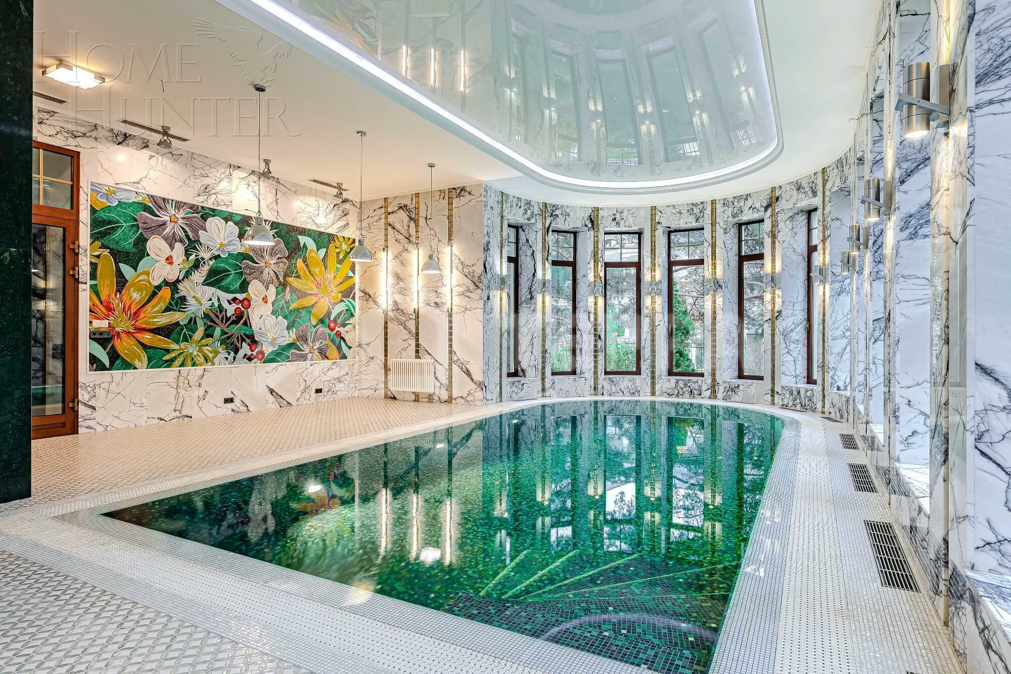 2-этажный коттедж 1 400 м² с отделкой