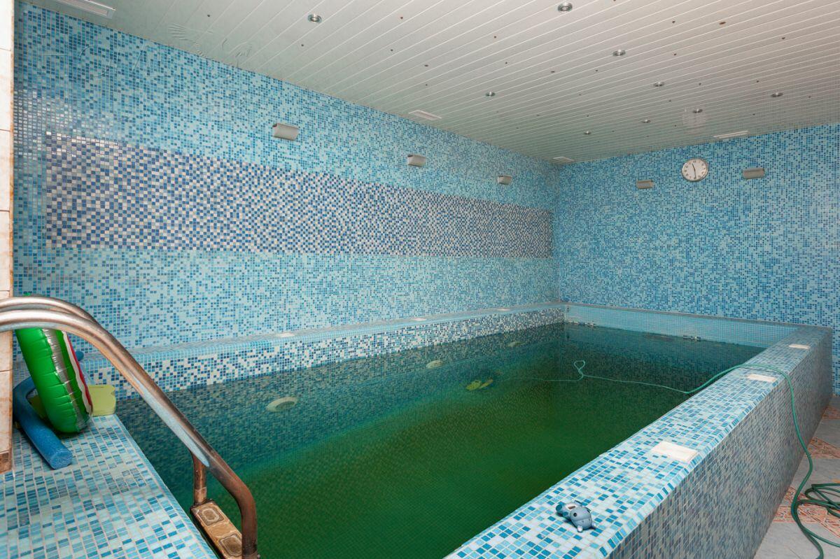 2-этажный коттедж 550 м² с отделкой