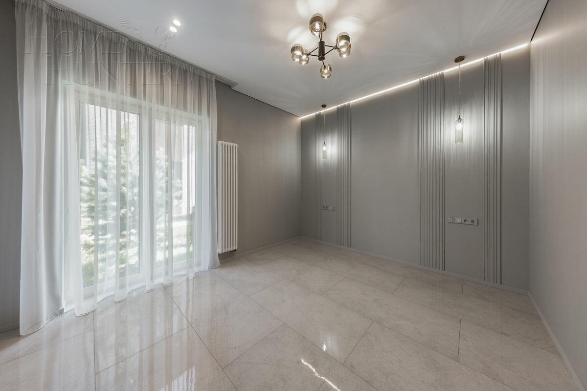 2-этажный коттедж 250 м² с отделкой