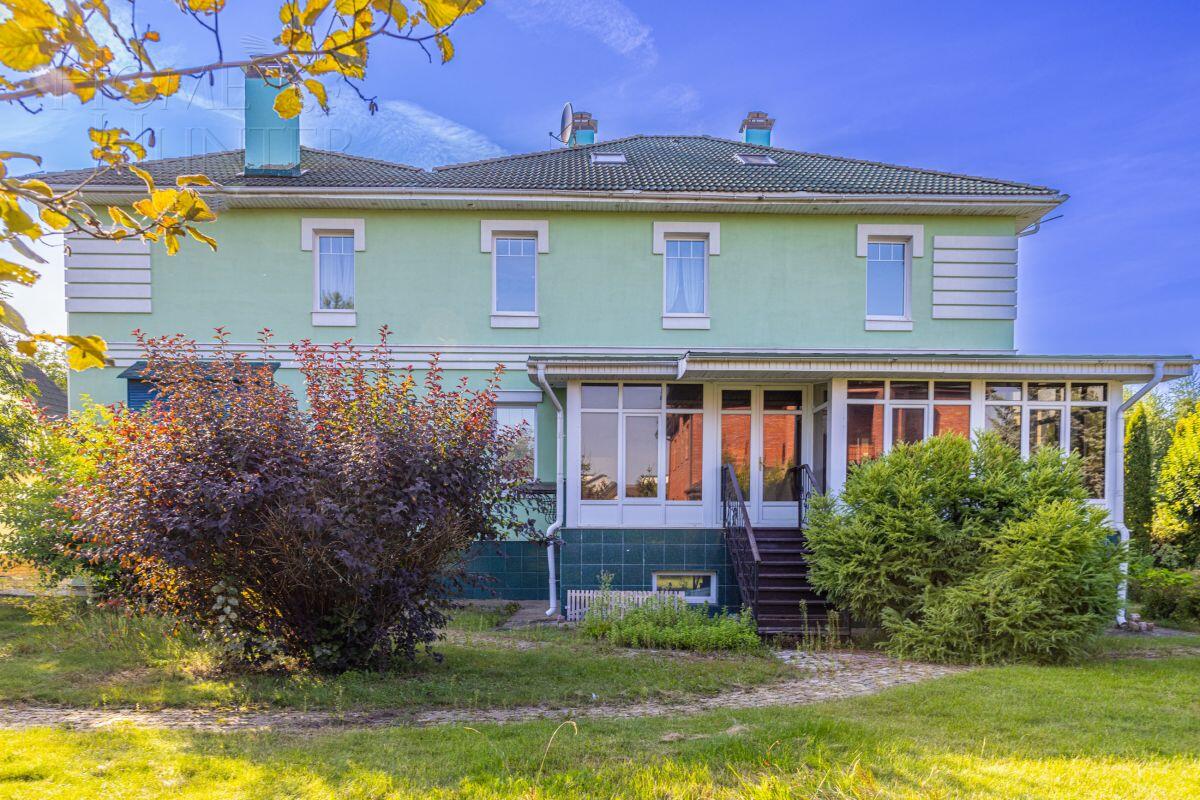 2-этажный коттедж 550 м² с отделкой