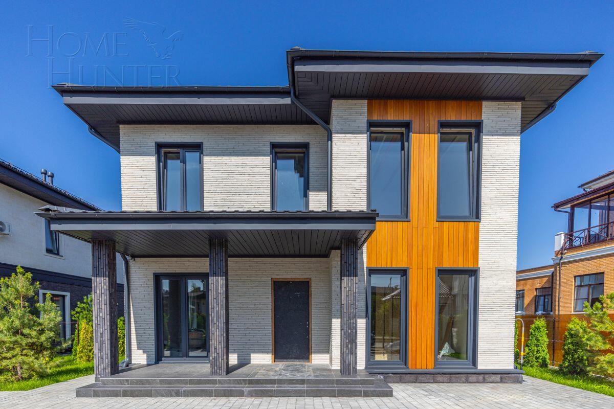 2-этажный коттедж 241 м² без отделки