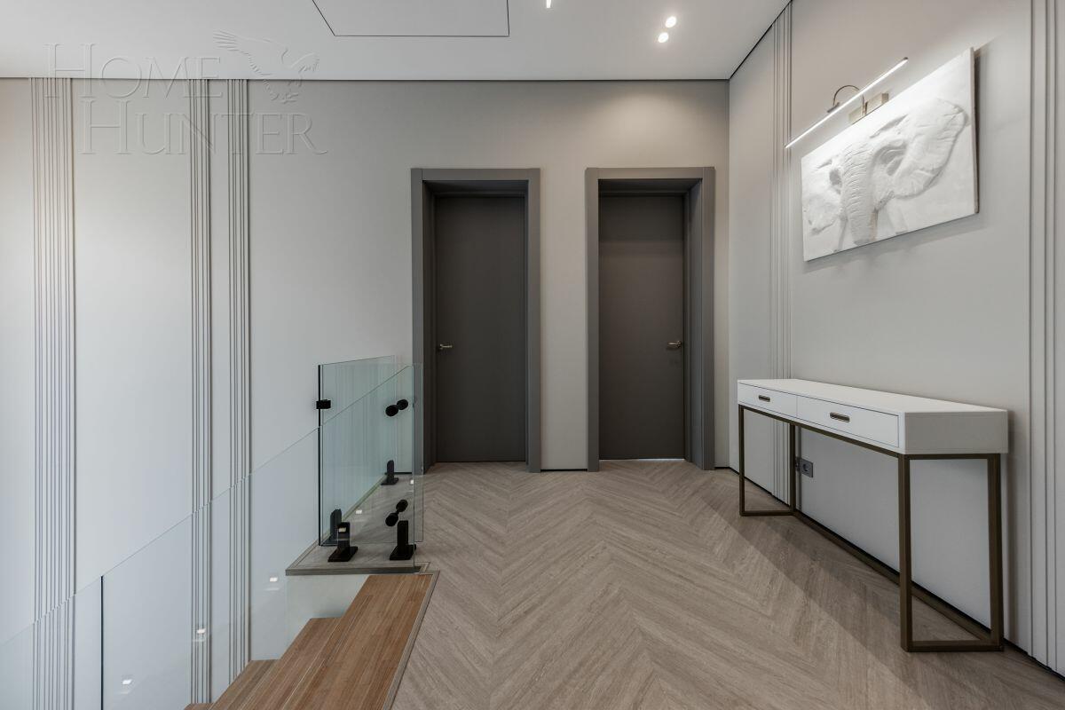 2-этажный коттедж 250 м² с отделкой