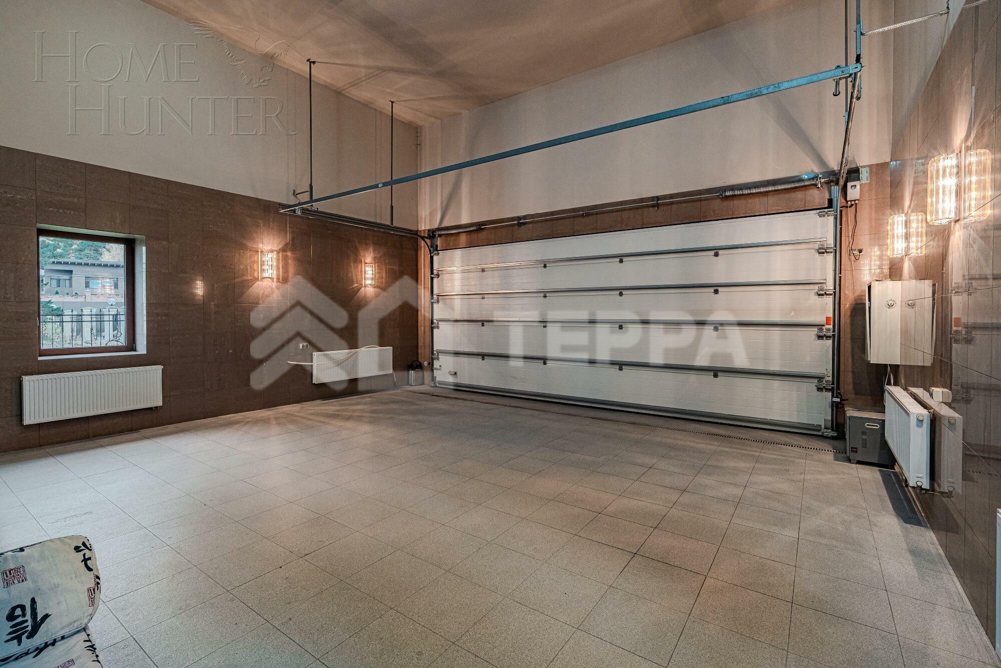 2-этажный коттедж 1 400 м² с отделкой