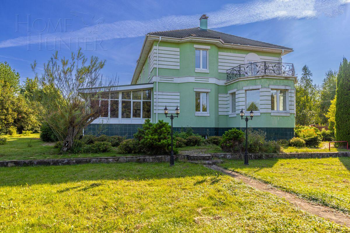 2-этажный коттедж 550 м² с отделкой