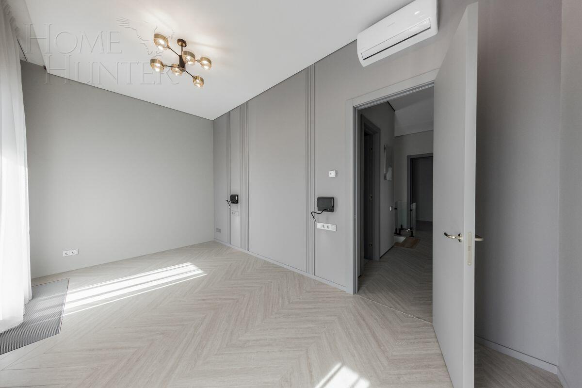 2-этажный коттедж 250 м² с отделкой