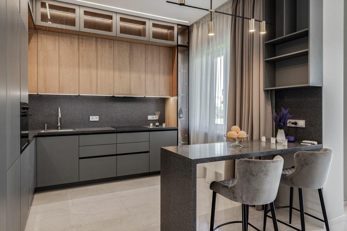 2-этажный коттедж 250 м² с отделкой