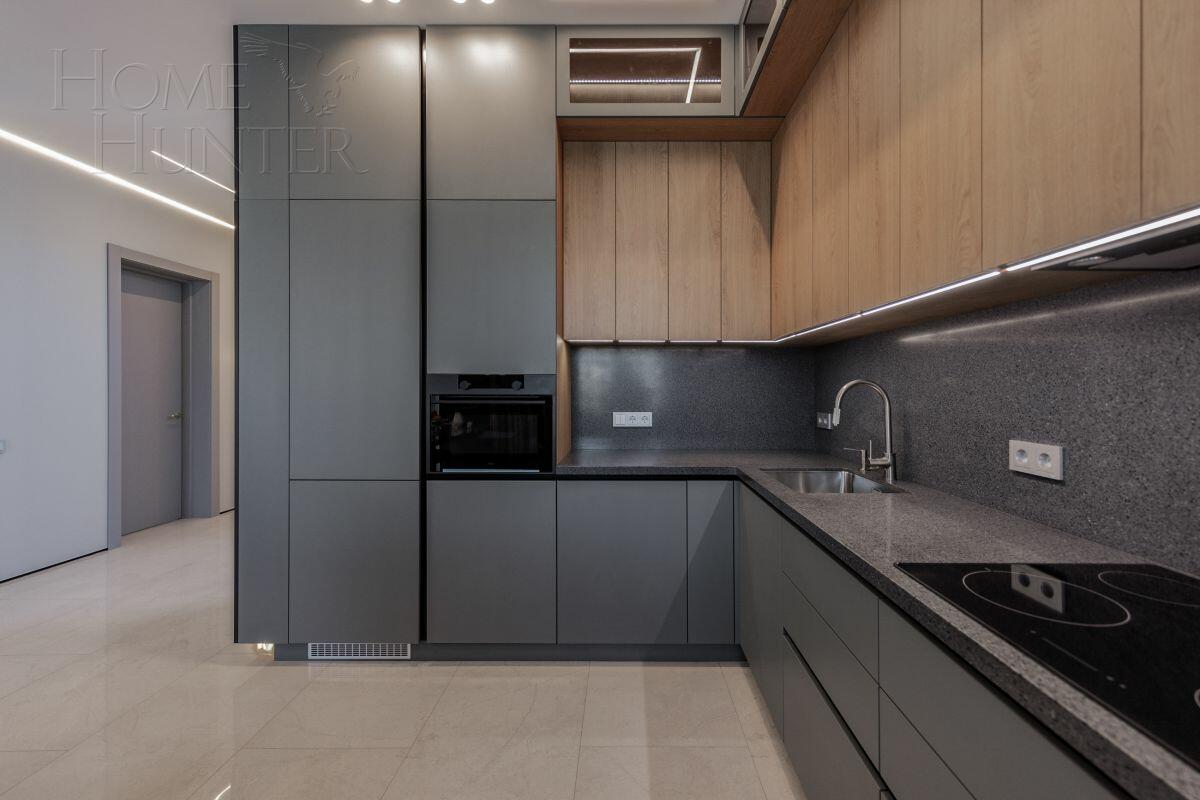 2-этажный коттедж 250 м² с отделкой