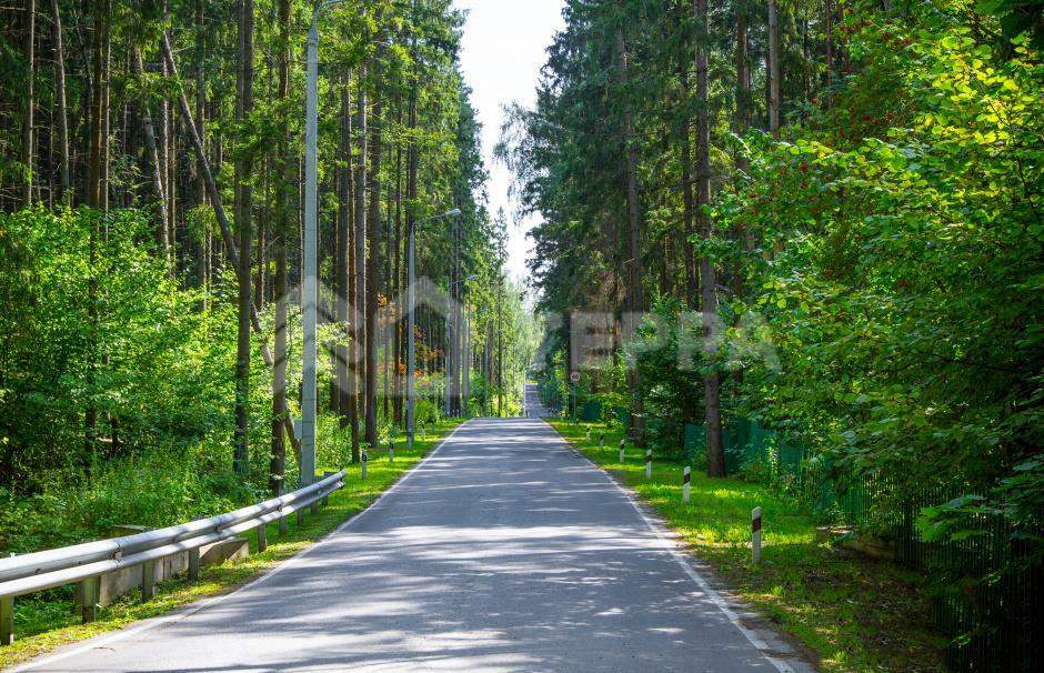 2-этажный коттедж 862 м² без отделки