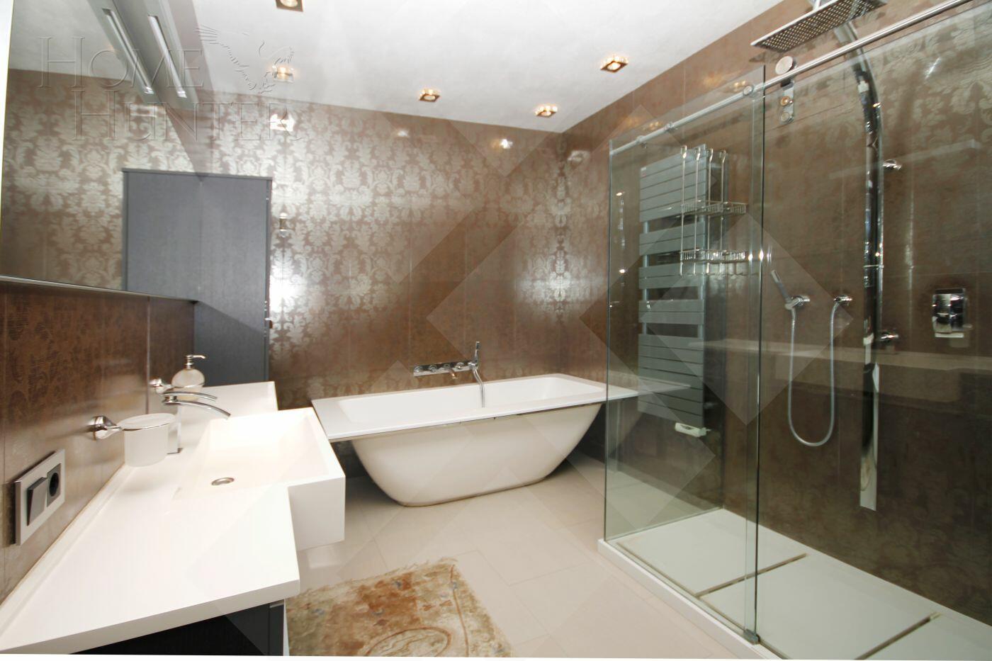 4-КОМН. КВАРТИРА С ОТДЕЛКОЙ 180 М² НА 34 ЭТАЖЕ