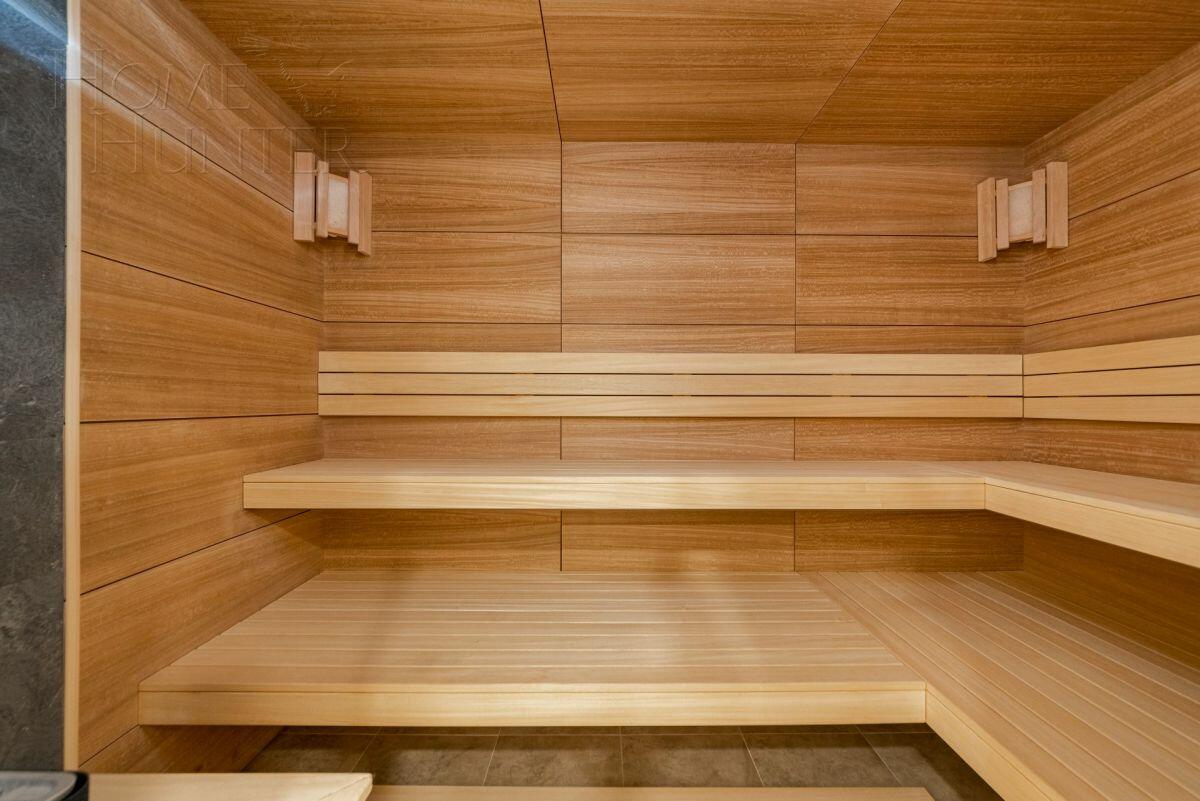 2-этажный коттедж 1 250 м² с отделкой