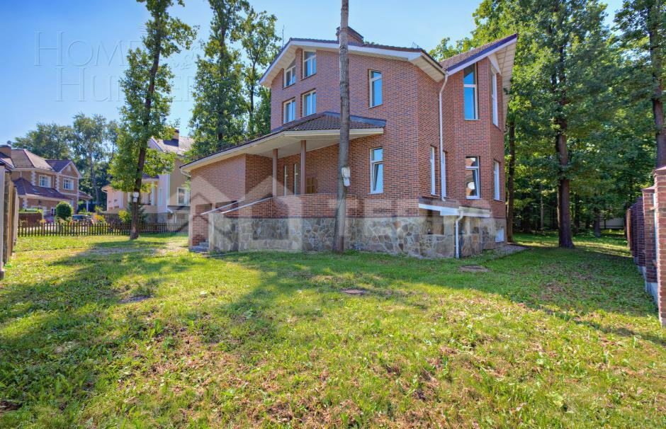 2-этажный коттедж 383 м² без отделки