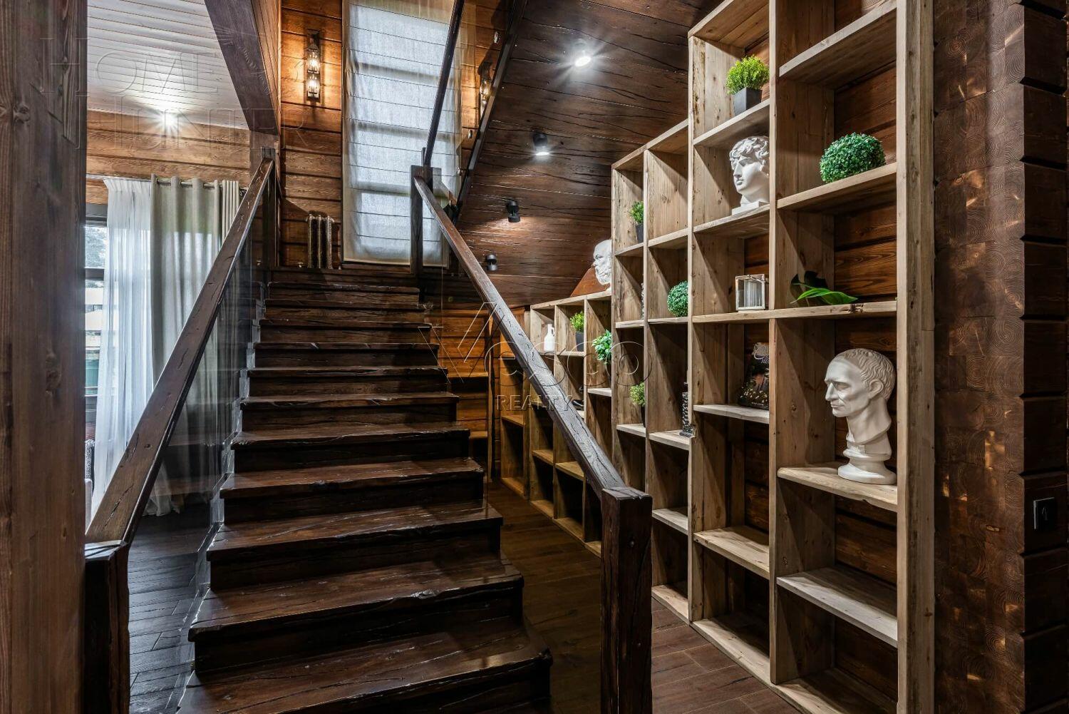 2-этажный коттедж 521 м² с отделкой