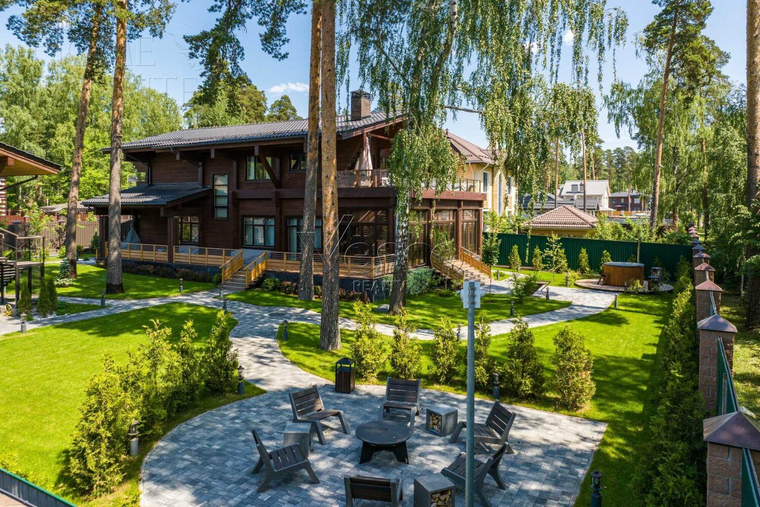 2-этажный коттедж 521 м² с отделкой