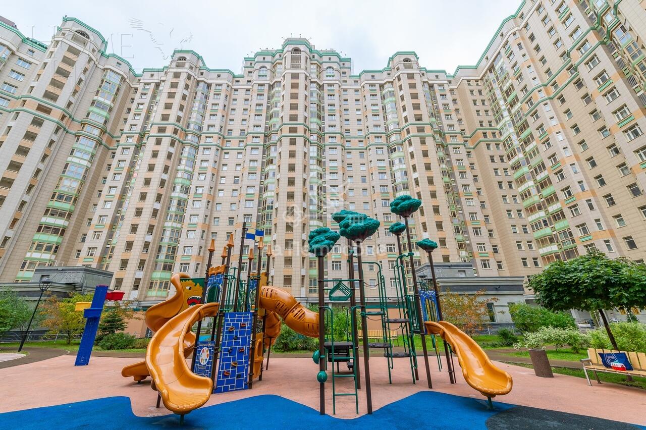 3-КОМН. КВАРТИРА С ОТДЕЛКОЙ 182.7 М² НА 2 ЭТАЖЕ