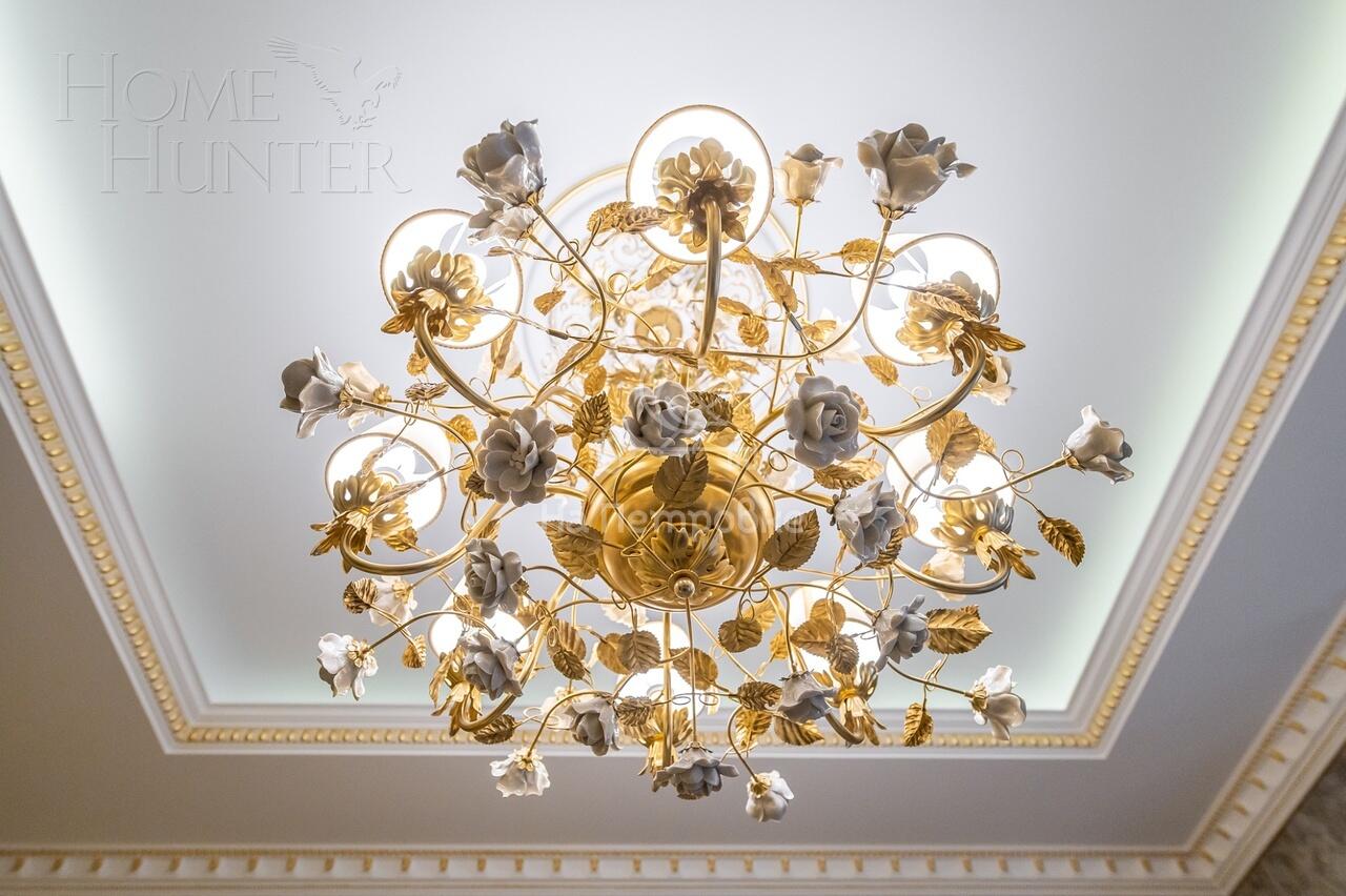 3-КОМН. КВАРТИРА С ОТДЕЛКОЙ 182.7 М² НА 2 ЭТАЖЕ