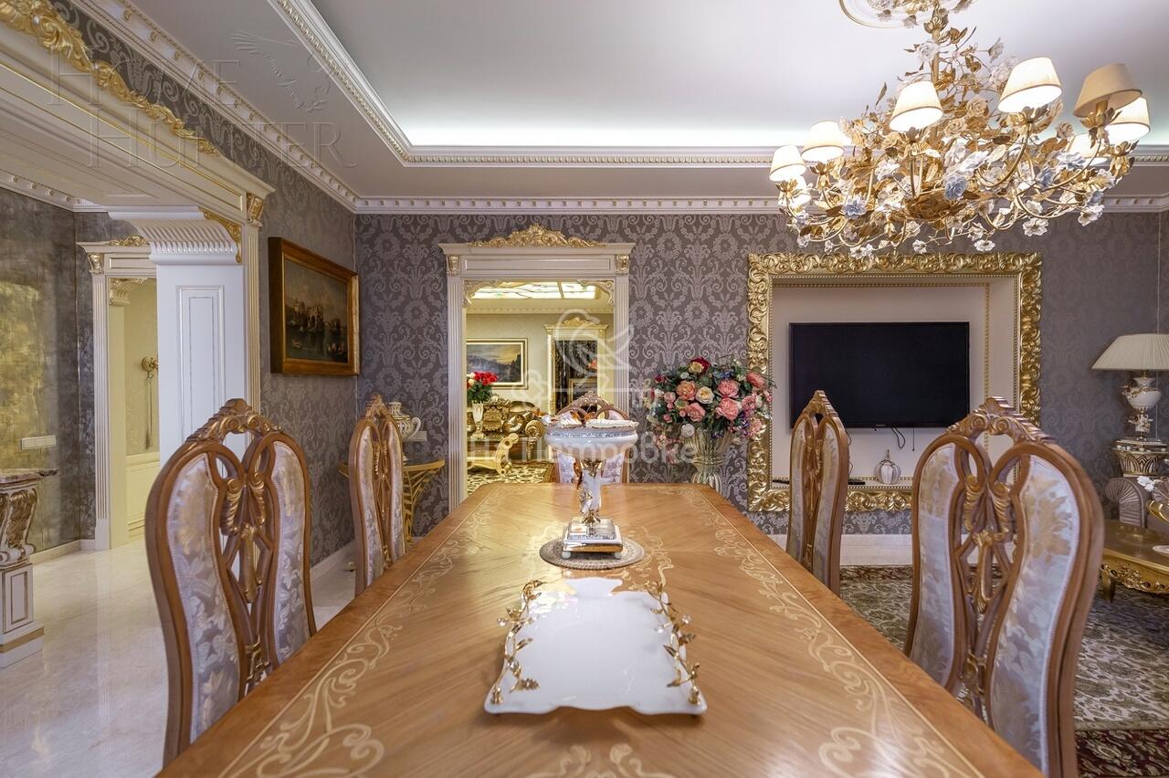 3-КОМН. КВАРТИРА С ОТДЕЛКОЙ 182.7 М² НА 2 ЭТАЖЕ