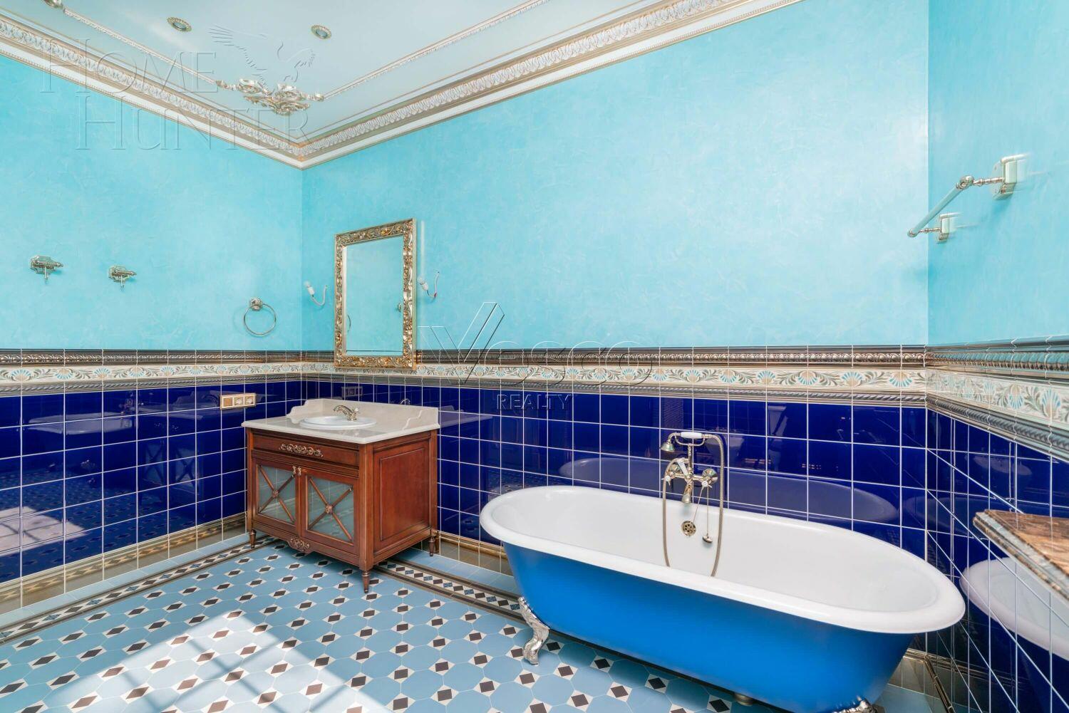 2-этажный коттедж 785 м² с отделкой