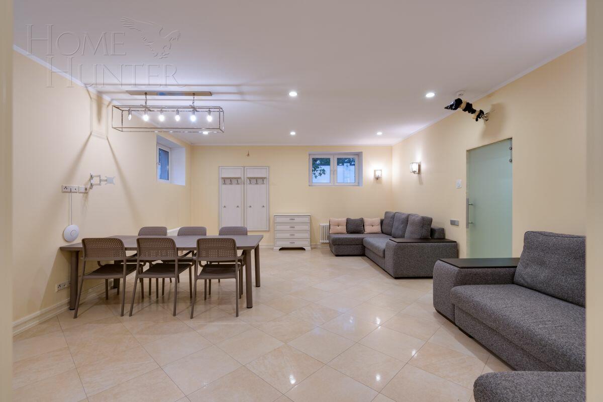 2-этажный коттедж 1 087 м² с отделкой