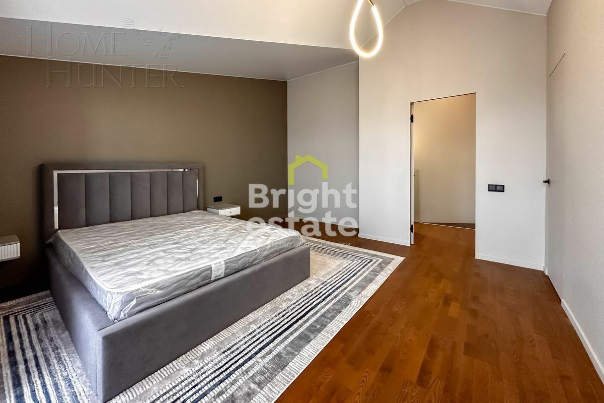 3-этажный таунхаус 112 м² с отделкой