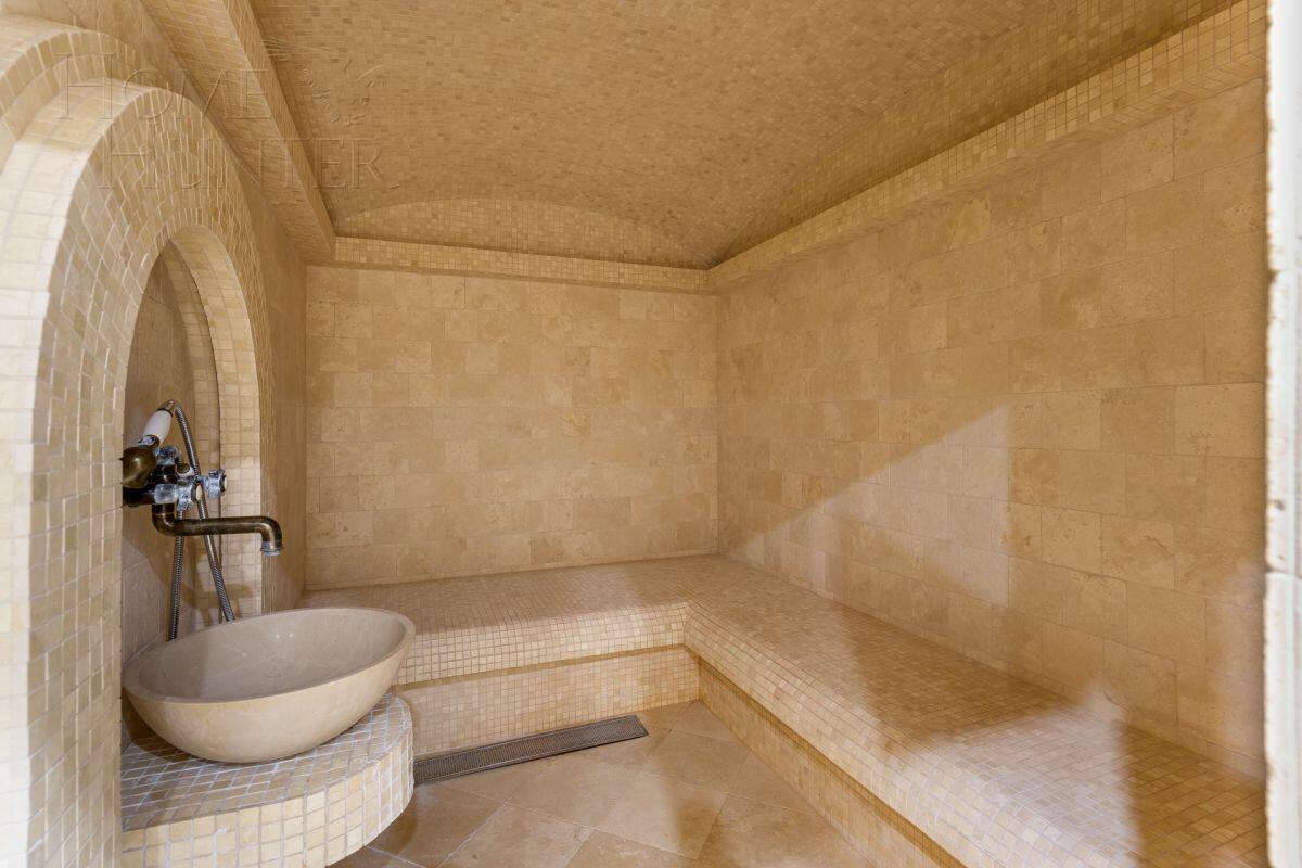 2-этажный коттедж 1 087 м² с отделкой