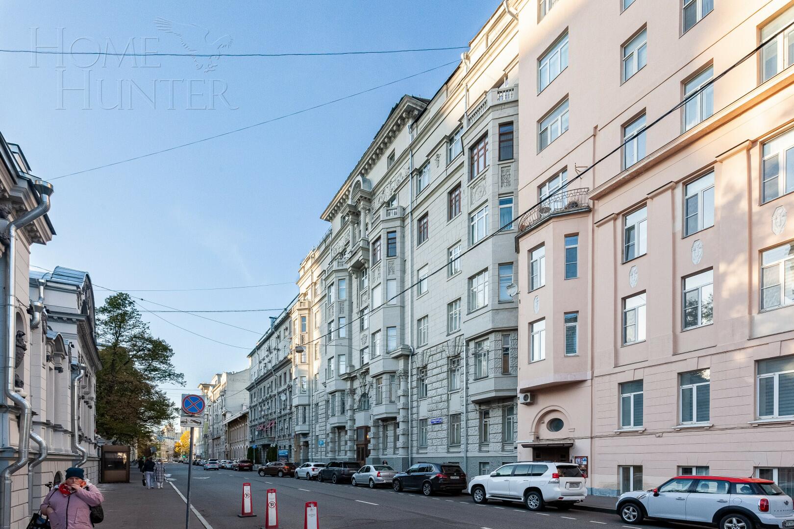 6-КОМН. КВАРТИРА С ОТДЕЛКОЙ 247.7 М² НА 4 ЭТАЖЕ