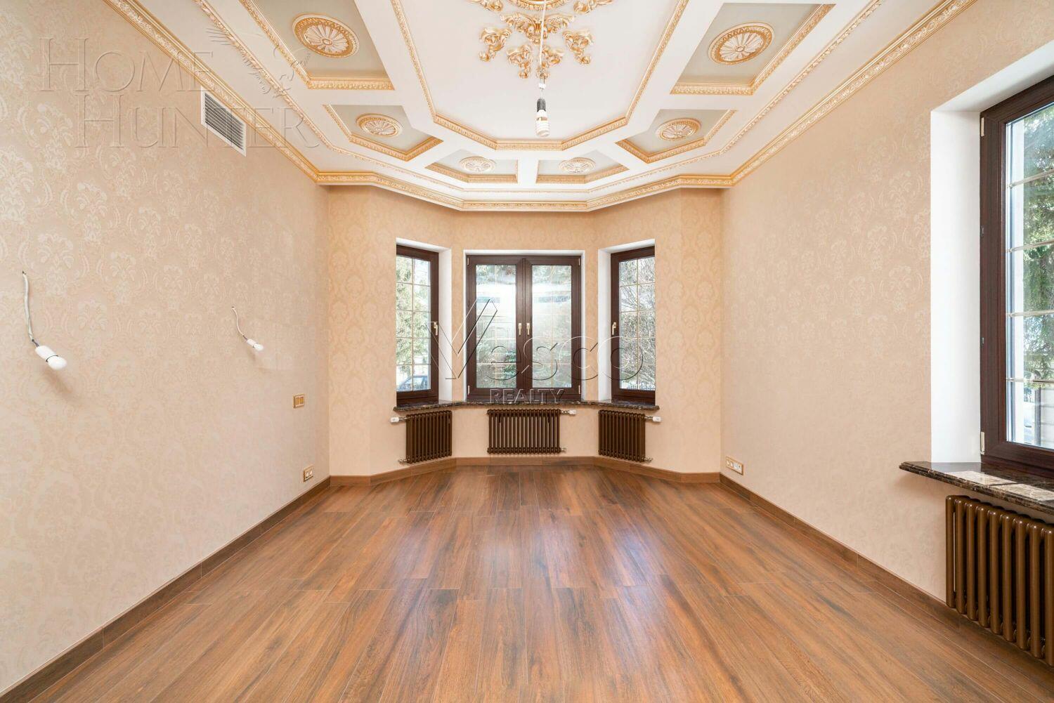 2-этажный коттедж 785 м² с отделкой