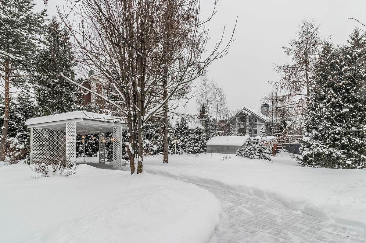 2-этажный коттедж 443 м² с отделкой