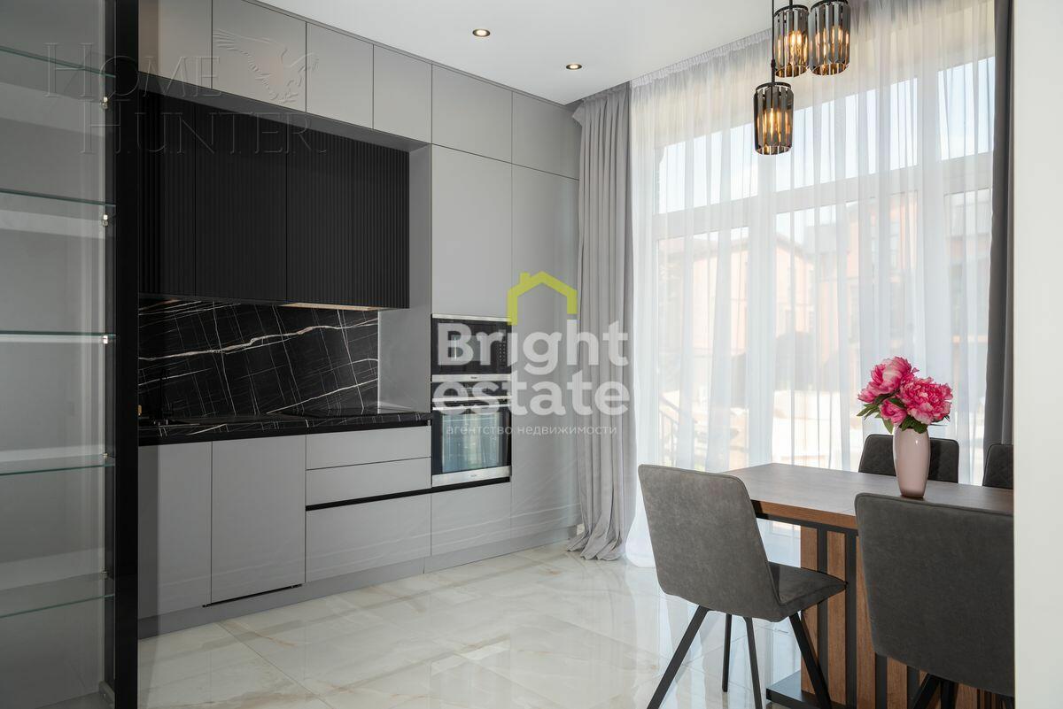 3-этажный таунхаус 112 м² с отделкой