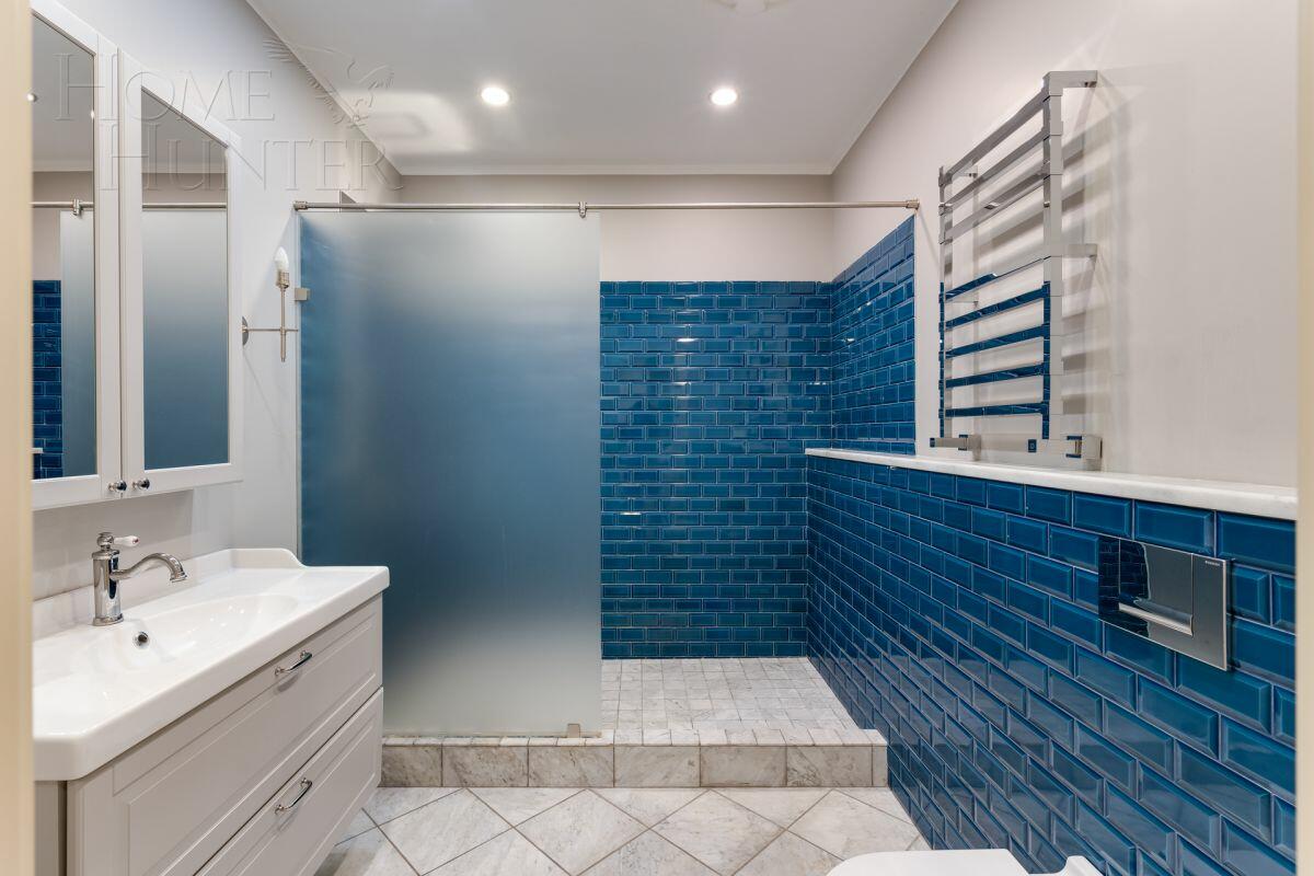 2-этажный коттедж 1 087 м² с отделкой