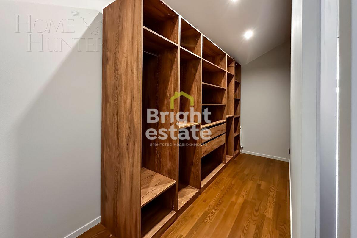 3-этажный таунхаус 112 м² с отделкой