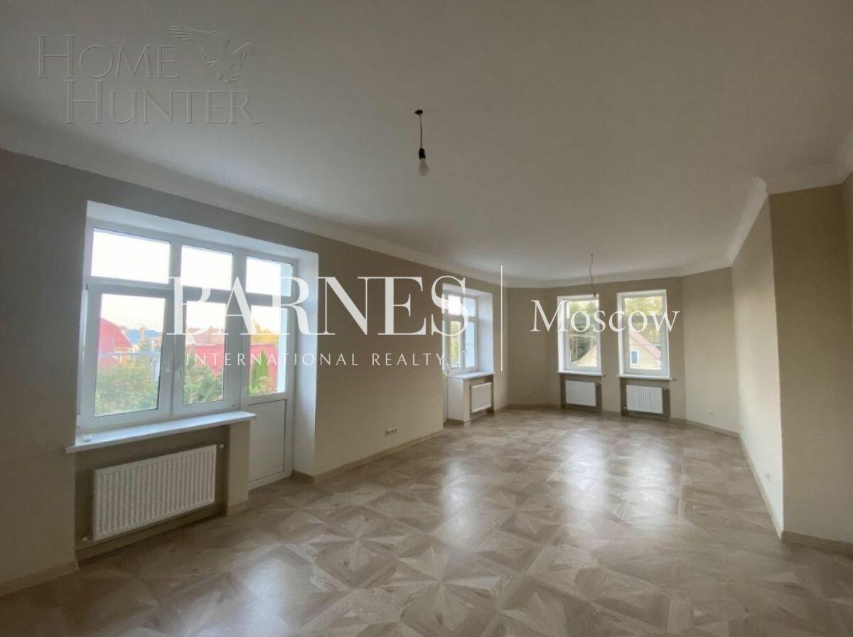 2-этажный коттедж 1 054 м² с отделкой