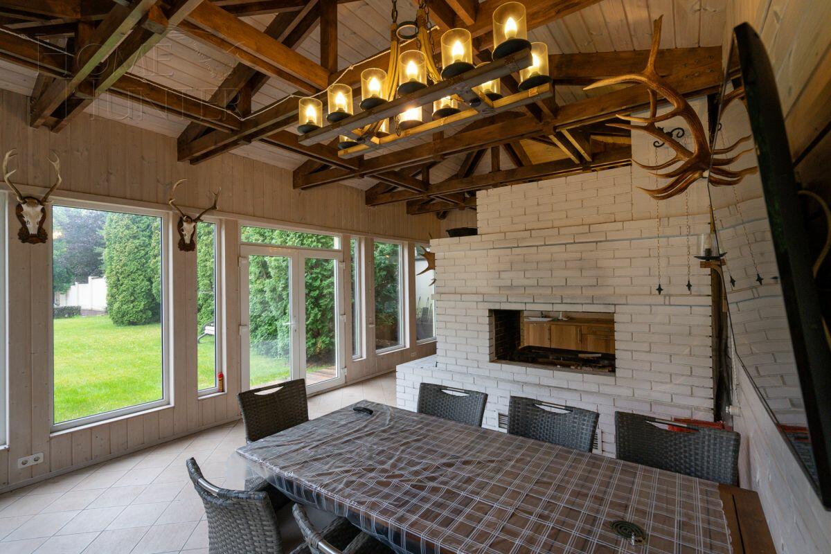 2-этажный коттедж 1 087 м² с отделкой