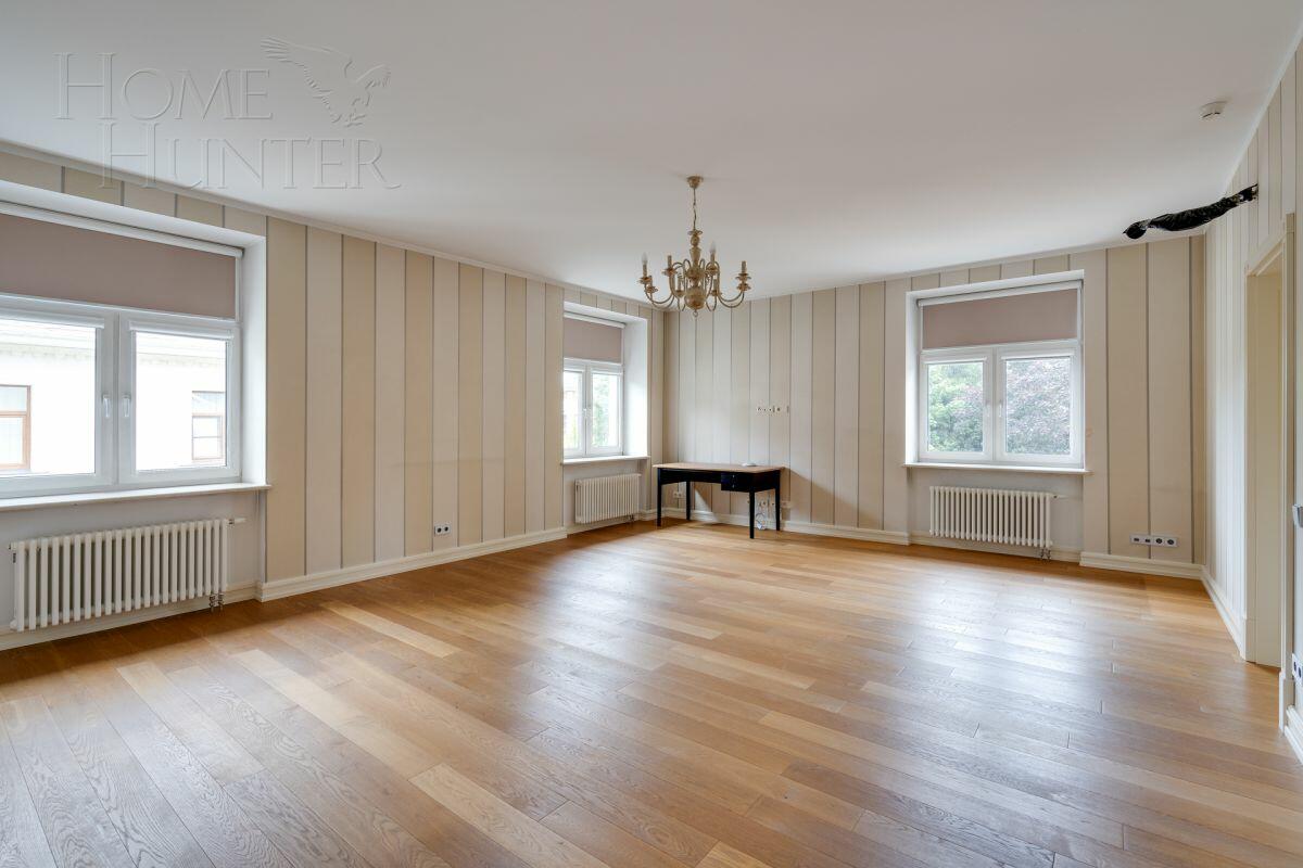 2-этажный коттедж 1 087 м² с отделкой