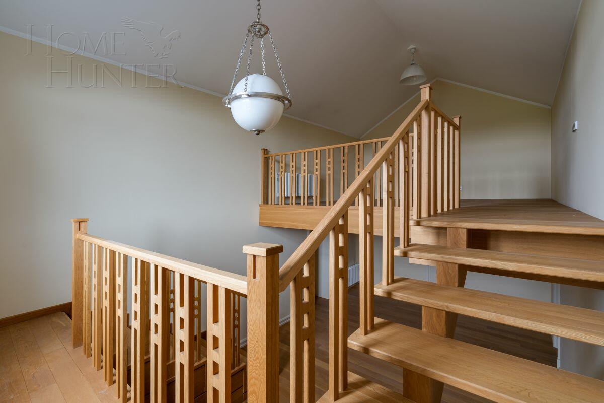 2-этажный коттедж 1 087 м² с отделкой