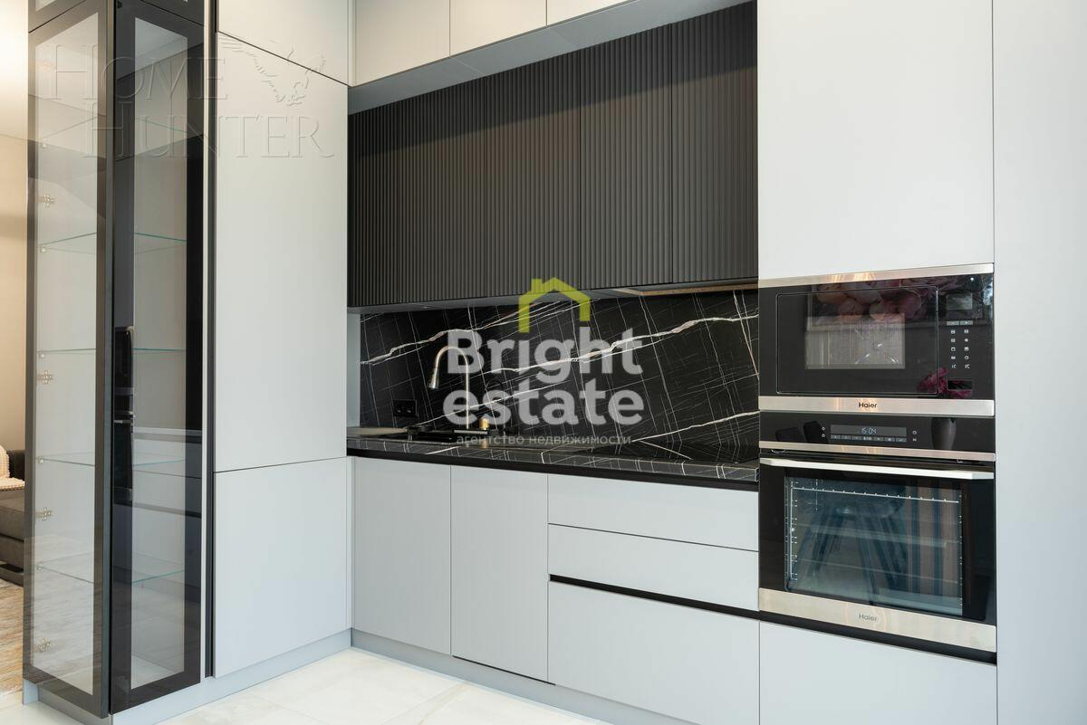 3-этажный таунхаус 112 м² с отделкой