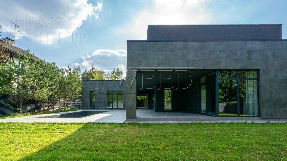 2-этажный коттедж 500 м² с отделкой