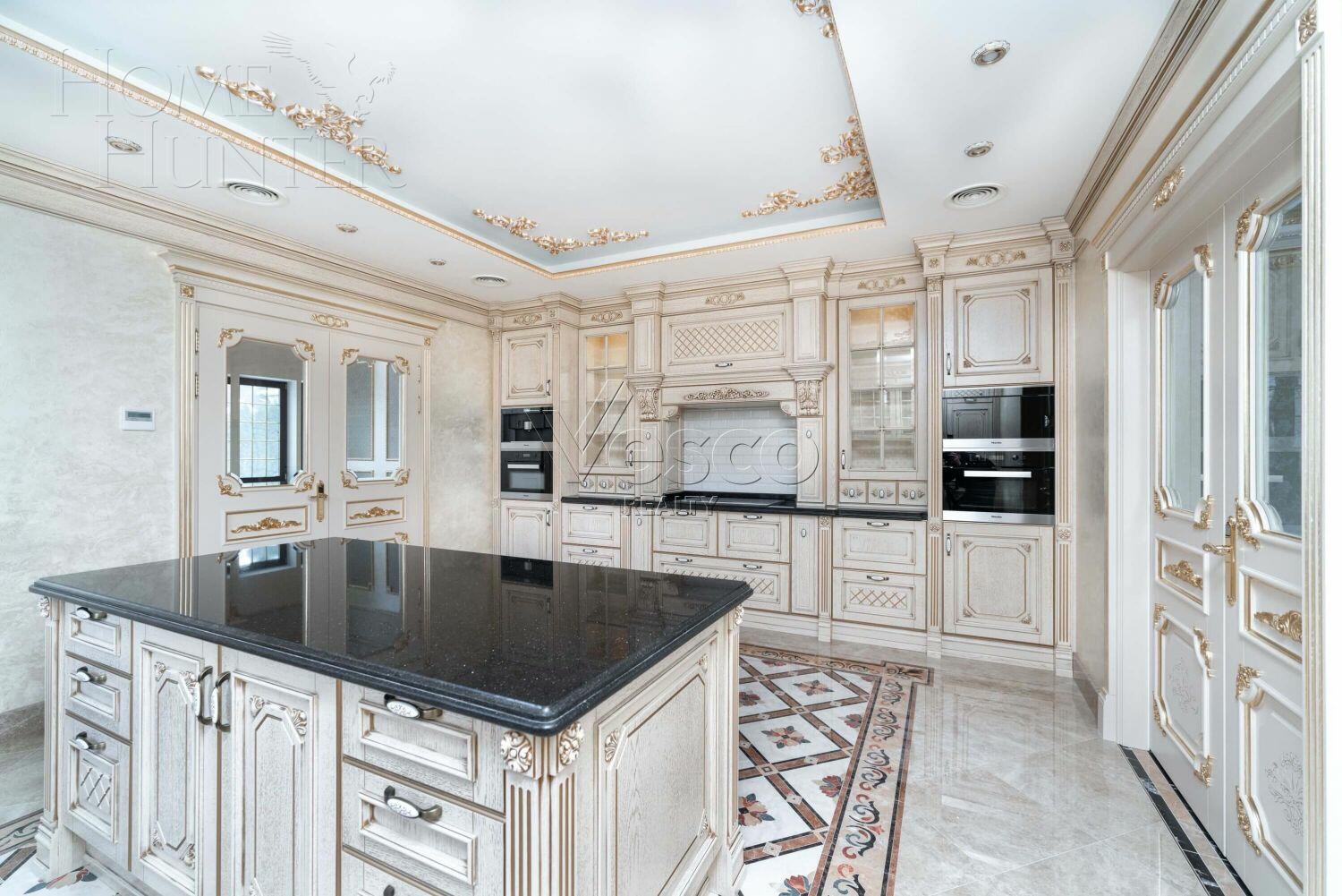 2-этажный коттедж 785 м² с отделкой