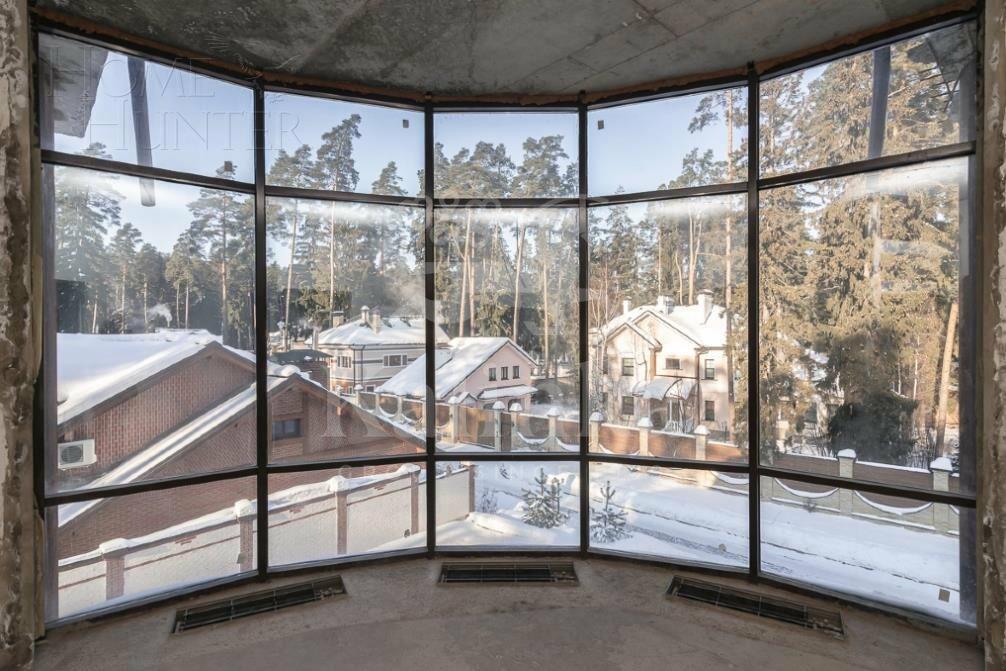 2-этажный коттедж 950 м² без отделки