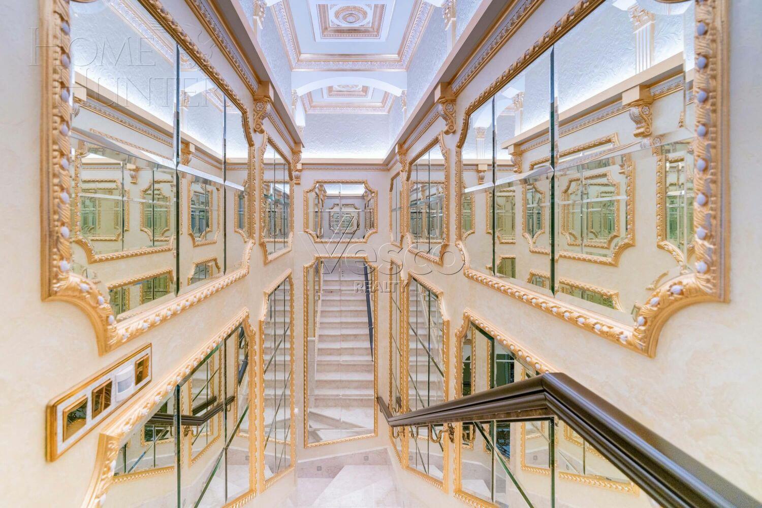 2-этажный коттедж 785 м² с отделкой