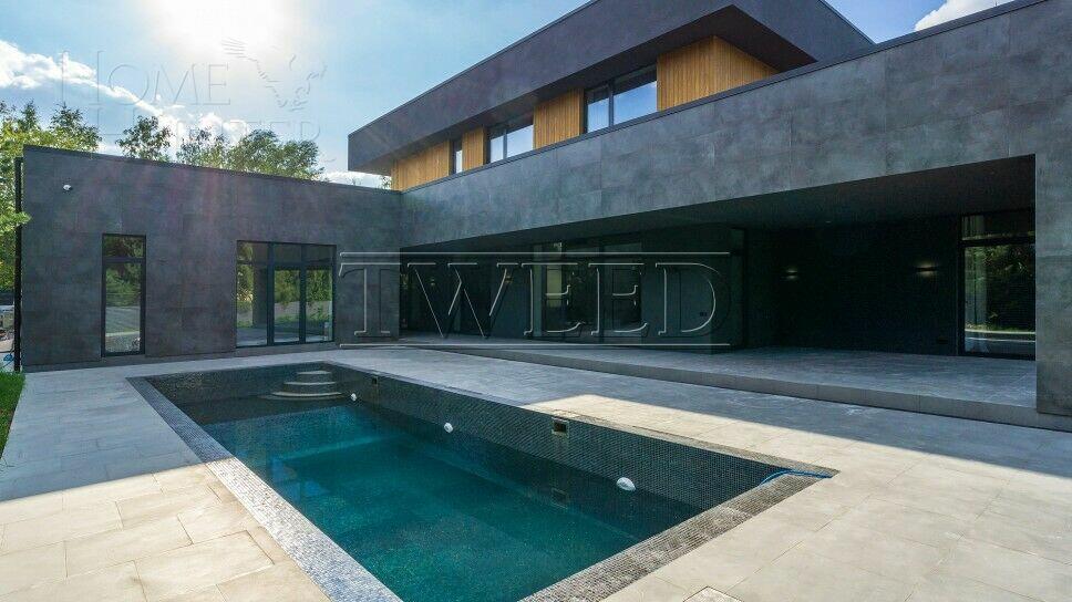 2-этажный коттедж 500 м² с отделкой