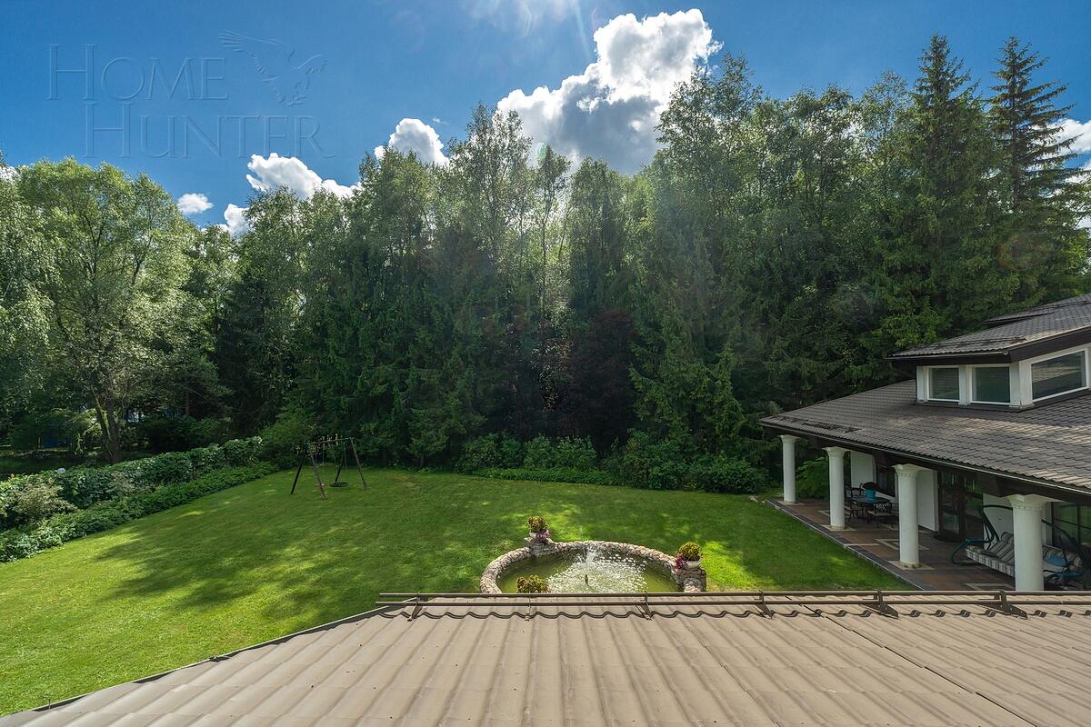 2-этажный коттедж 1 100 м² с отделкой