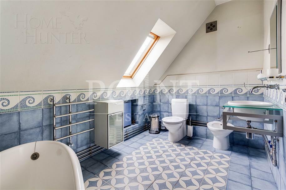 2-этажный коттедж 660 м² с отделкой