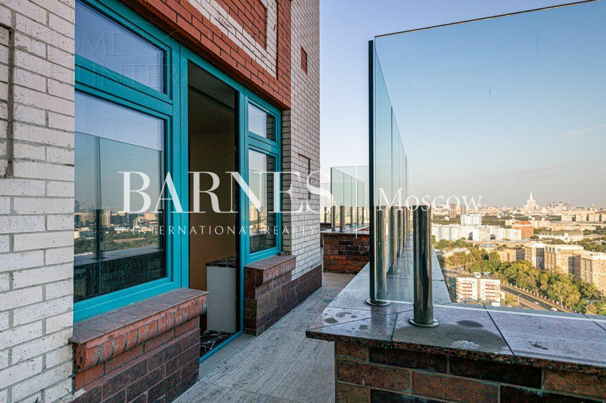 3-КОМН. КВАРТИРА С ОТДЕЛКОЙ 137.6 М² НА 25 ЭТАЖЕ