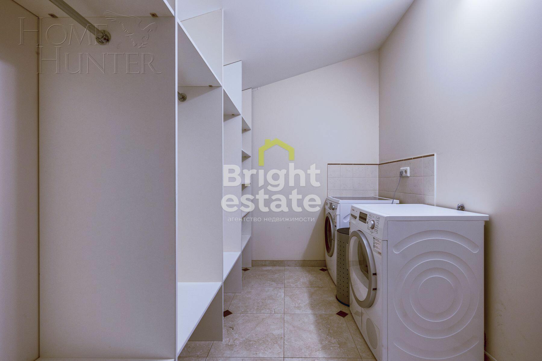 3-этажный таунхаус 240 м² с отделкой