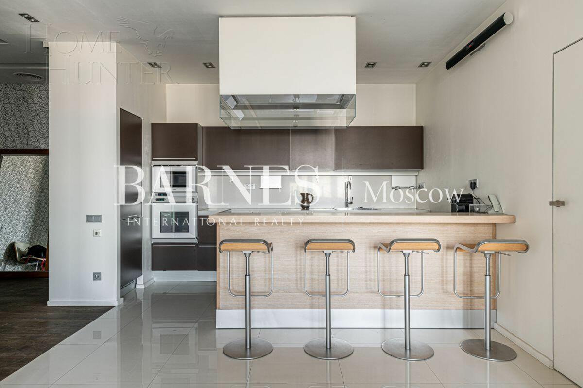 3-КОМН. КВАРТИРА С ОТДЕЛКОЙ 137.6 М² НА 25 ЭТАЖЕ