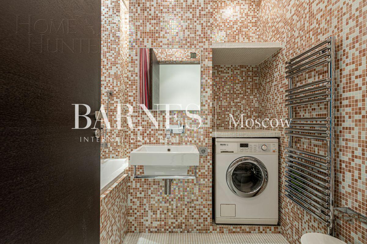 3-КОМН. КВАРТИРА С ОТДЕЛКОЙ 137.6 М² НА 25 ЭТАЖЕ