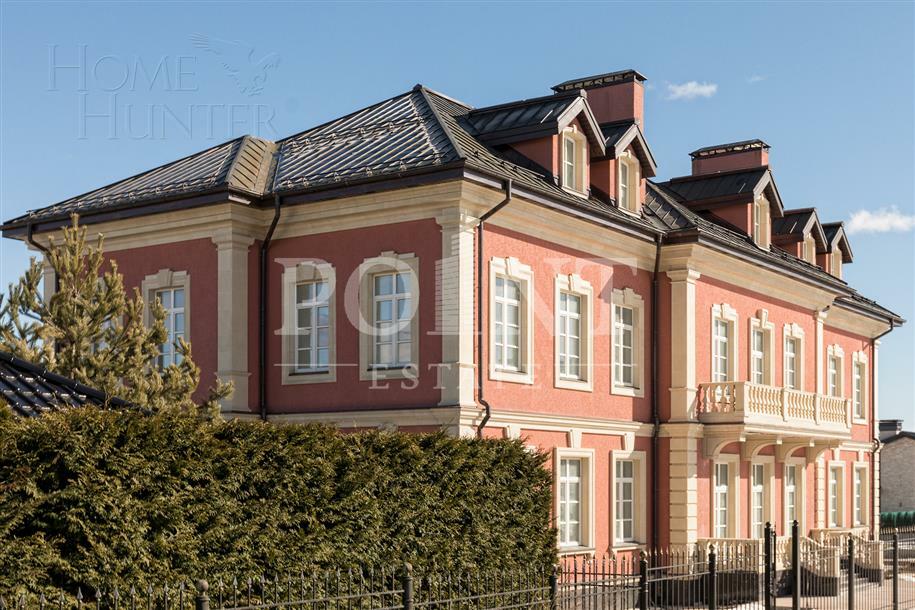 2-этажный коттедж 2 000 м² без отделки