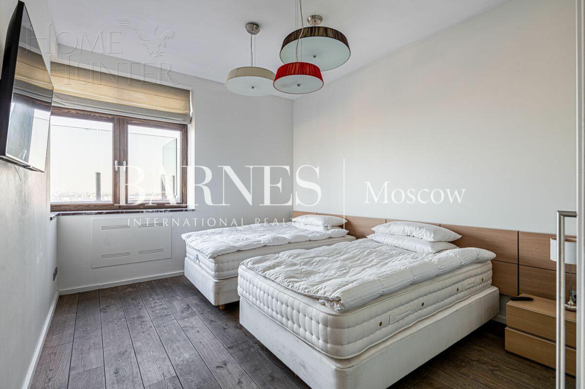 3-КОМН. КВАРТИРА С ОТДЕЛКОЙ 137.6 М² НА 25 ЭТАЖЕ